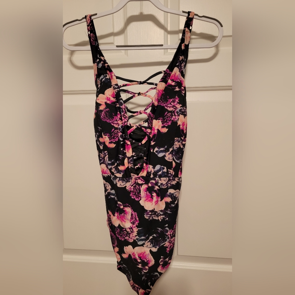 Torrid Size 2 One Piece Swimsuit